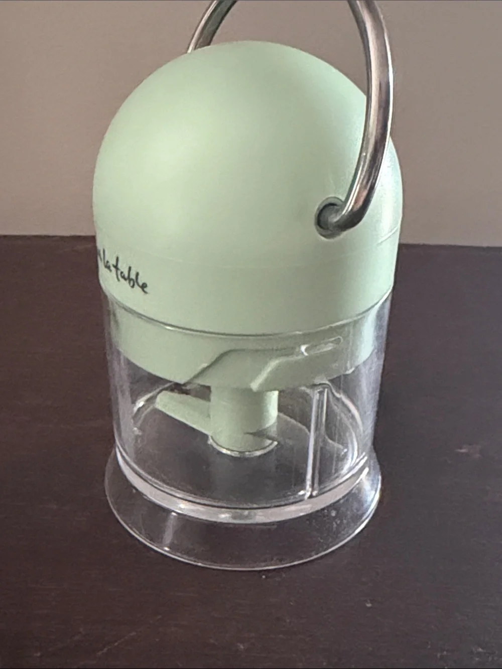 Sur La Table Ratchet Ginger & Garlic chopper in Sage